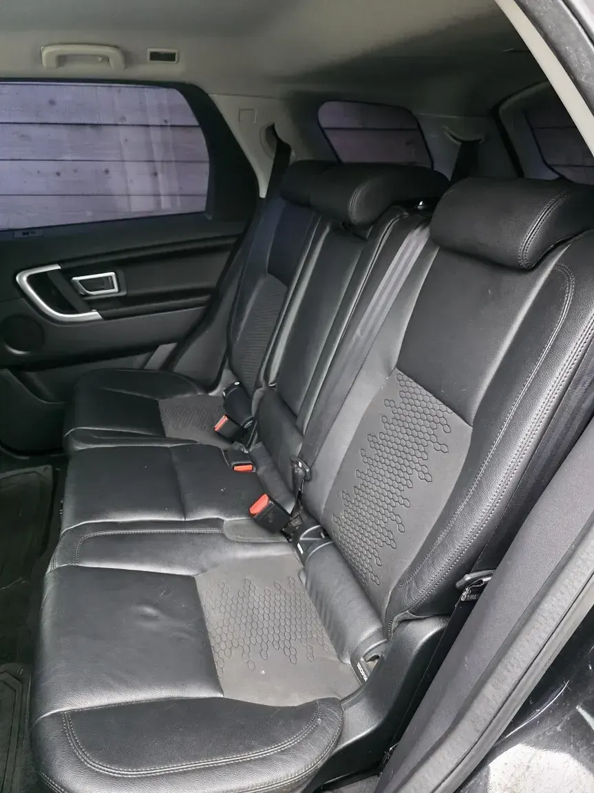 Used Land Rover Discovery Sport SE 187 HP (137 kW) 2015 Black SUV