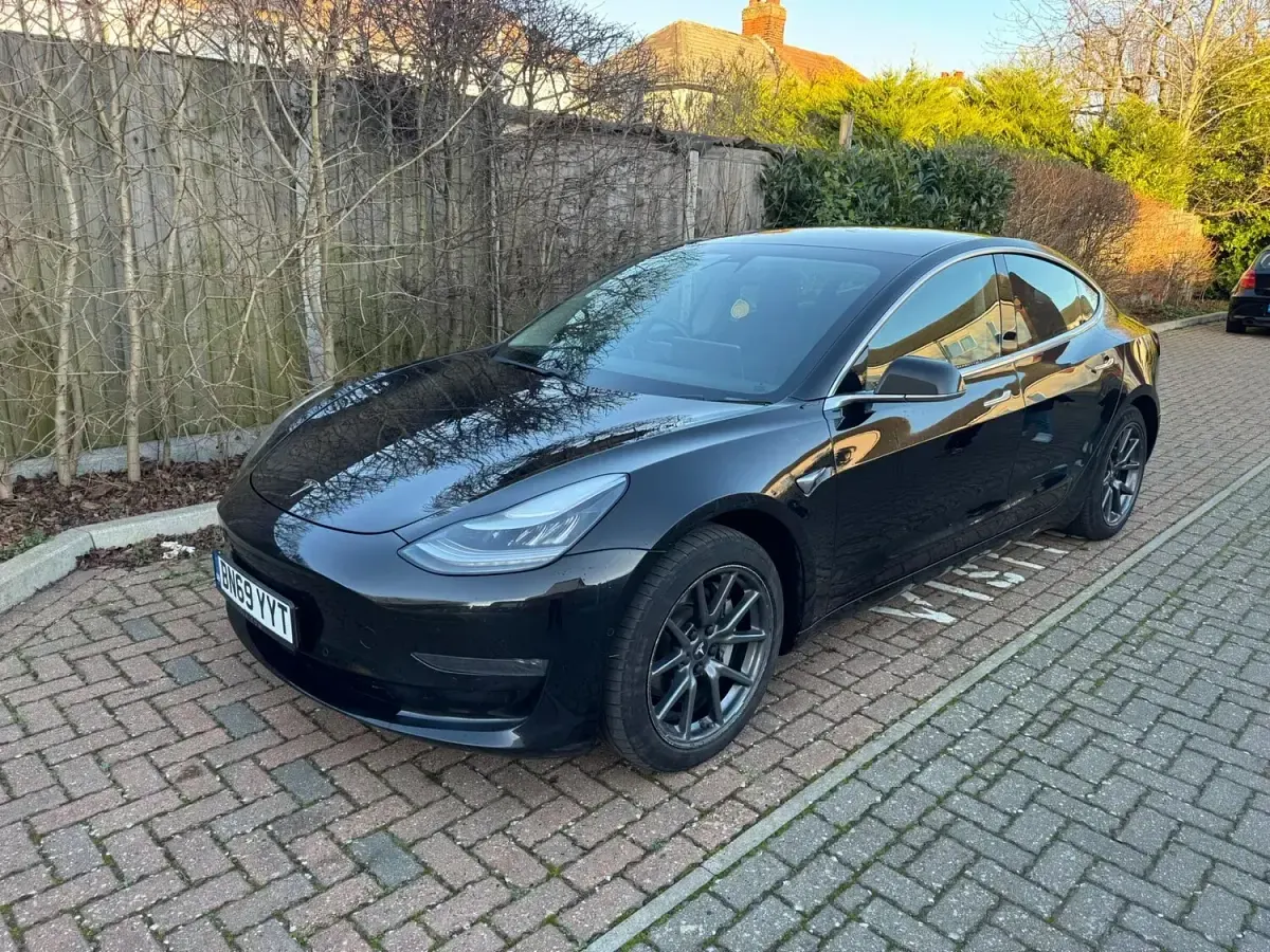Used Tesla Model 3 Long Range AWD 366 kW (498 HP) 2019 Black Sedan