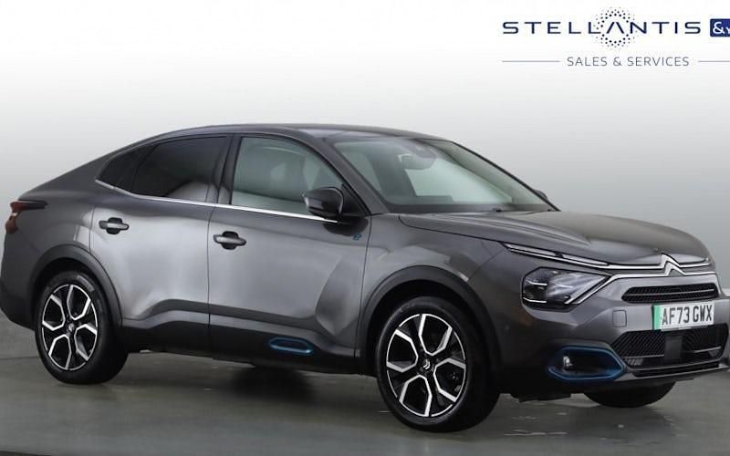 Used 2023 Citroën e-C4 Shine Sedan | £12,999 (Fair price) - Image 1/3