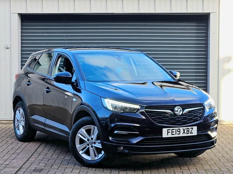 Mauve/purple Used 2019 Vauxhall Grandland X SUV | £8,995 (Super price) - Image 1/4
