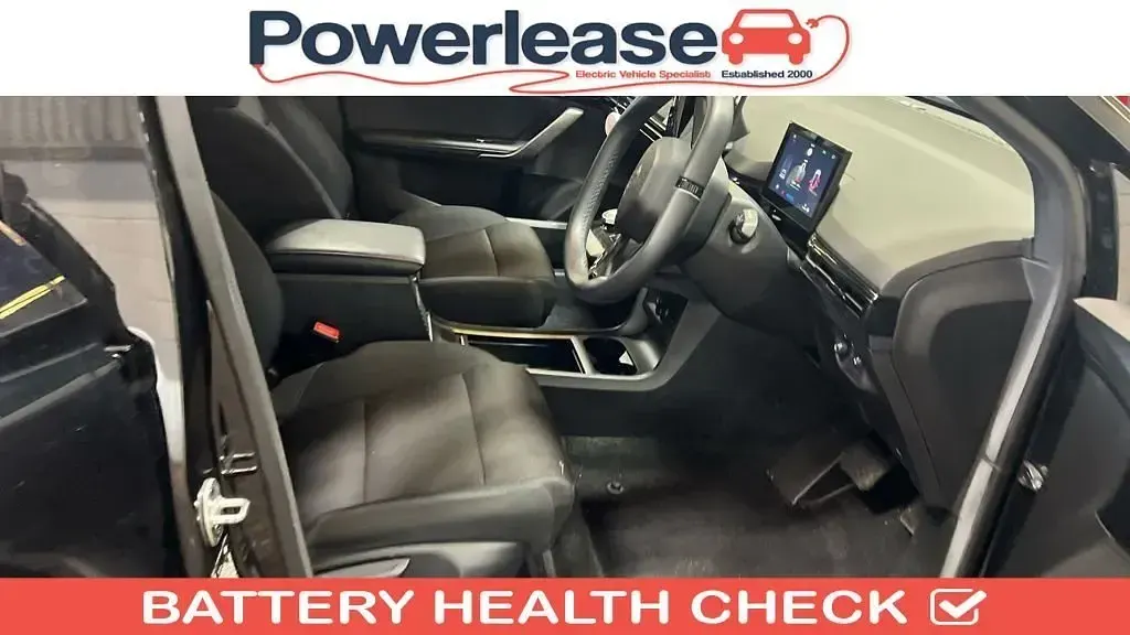 Used MG MG4 EV SE 63 kW (87 HP) 2023 Black Hatchback