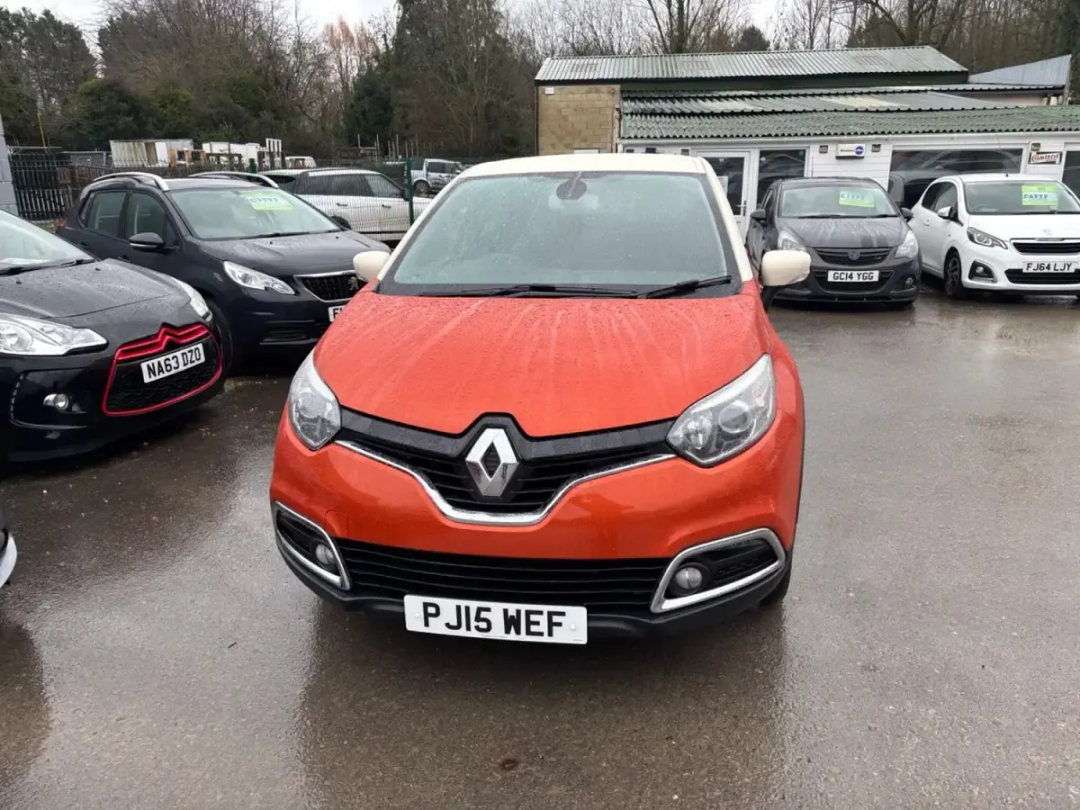 Second-hand Renault Captur Dynamique 90 CP (66 kW) 2015 Portocaliu SUV