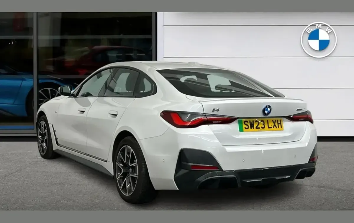 Used BMW i4 M Sport 250 kW (340 HP) 2023 White Sedan