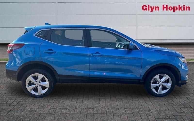 Used Nissan Qashqai Acenta Premium 158 HP (116 kW) 2021 Blue SUV