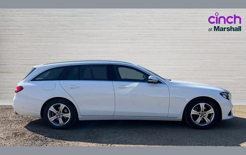 Begagnad Mercedes E220 SE 194 HK (142 kW) 2018 Vit Kombi