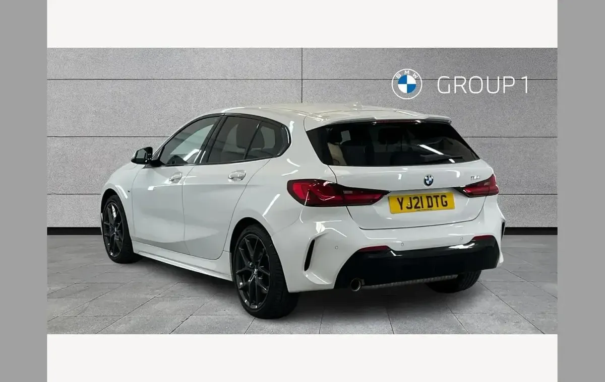 Used BMW 118 M Sport 134 HP (98 kW) 2021 White Hatchback