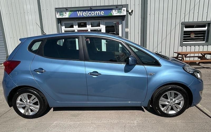 Used Hyundai ix20 Active 90 HP (66 kW) 2015 Hatchback