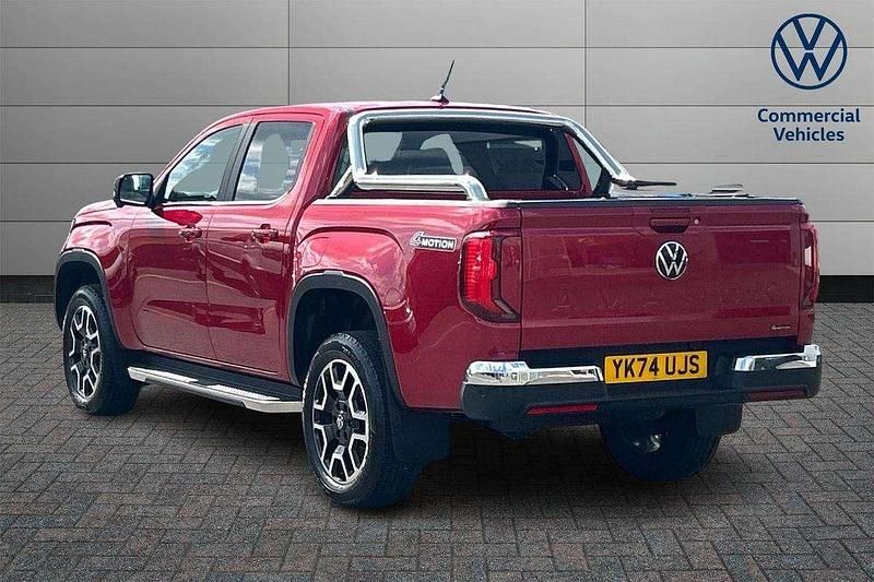 Used VW Amarok Style 202 HP (148 kW) 2024 Red Pickup