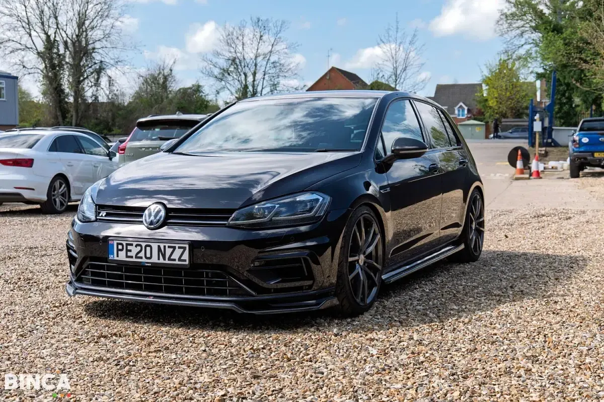 Used VW Golf VII R 300 HP (220 kW) 2020 Black Hatchback
