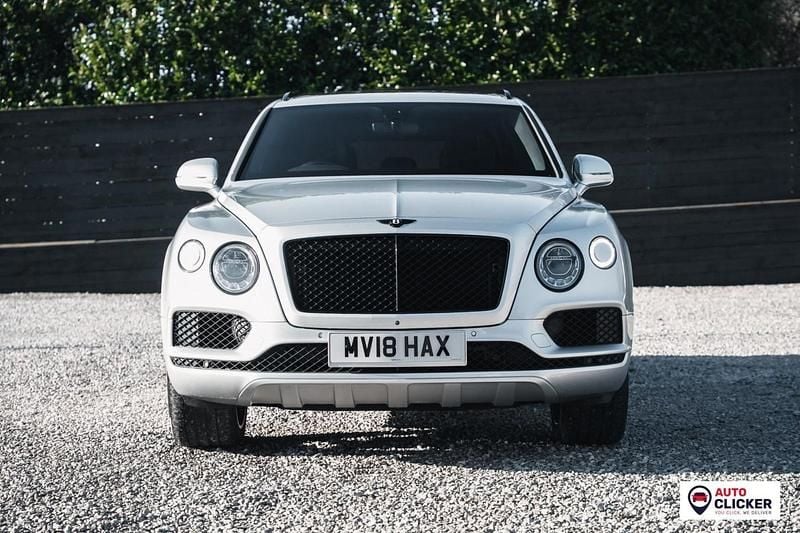 Used Bentley Bentayga 435 HP (319 kW) 2018 Grey SUV