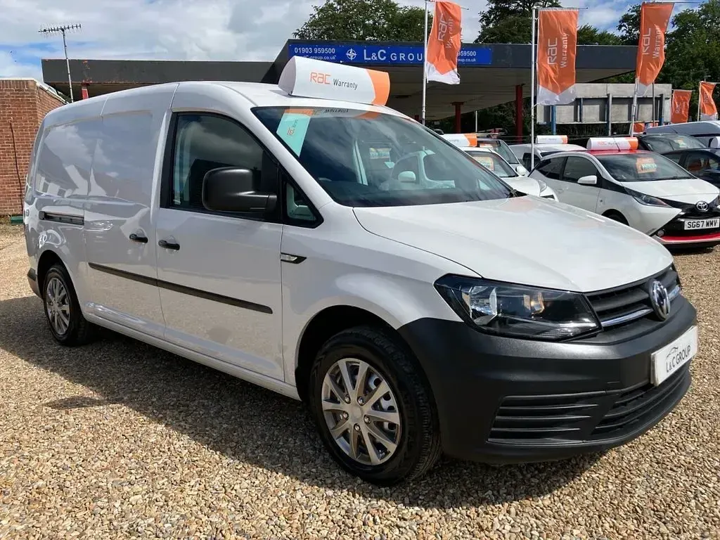 Used VW Caddy Startline 122 HP (89 kW) 2016 White MPV