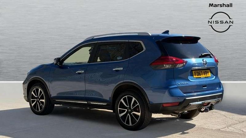 Used Nissan X-Trail Tekna 177 HP (130 kW) 2017 Blue  SUV
