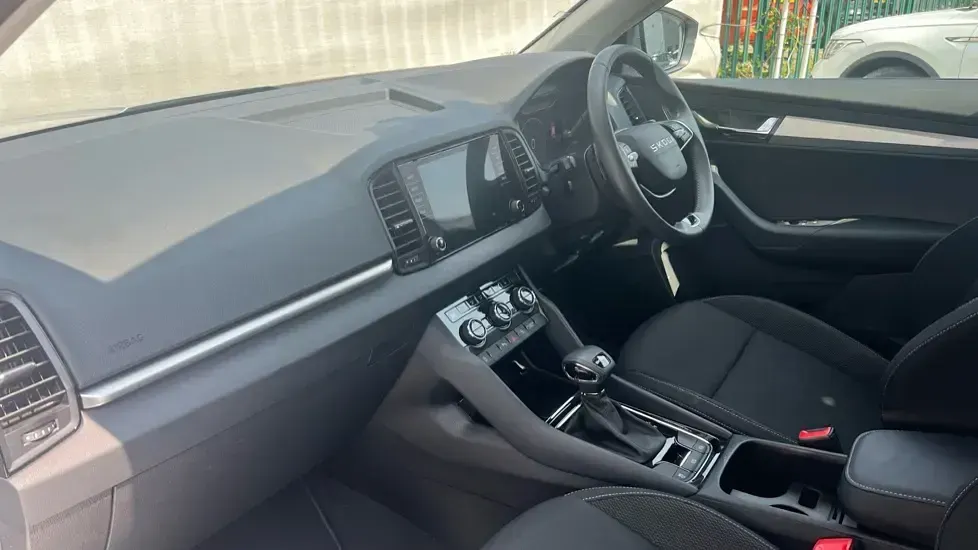 Used Skoda Karoq SE 150 HP (110 kW) 2025 Silver SUV