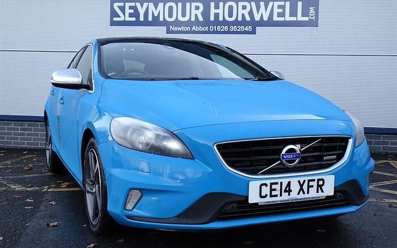 Used 2015 Volvo V40 R-Design Hatchback | £10,995 (Expensive) - Image 1/4