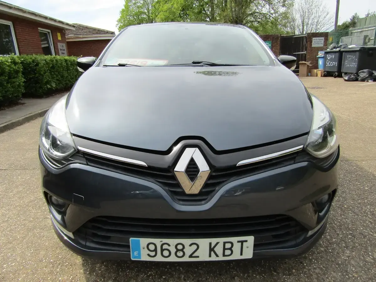 Used Renault Clio Dynamique 2017 Hatchback