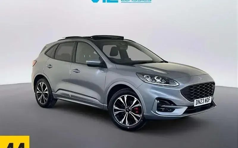 Used Ford Kuga ST-Line X 225 HP (165 kW) 2023 SUV