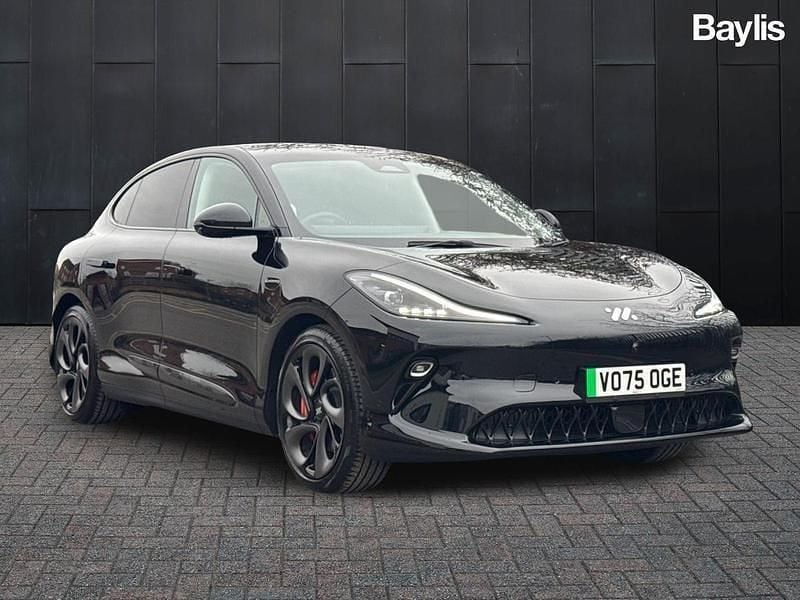 Used MG IM6 553 kW (752 HP) 2025 Black SUV