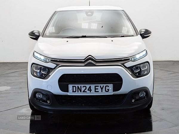 Used Citroën C3 PureTech 110 HP (80 kW) 2024 White Hatchback