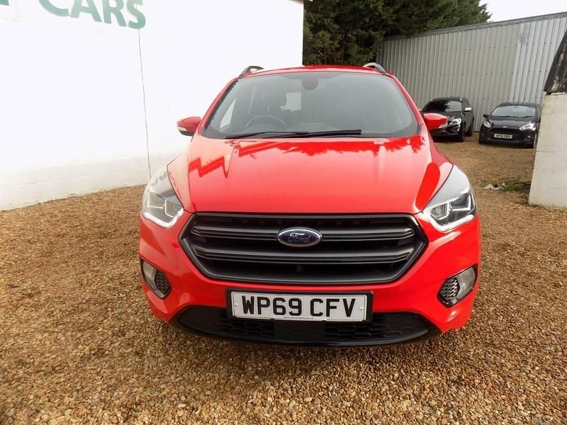 Used Ford Kuga ST-Line 150 HP (110 kW) 2019 Red SUV