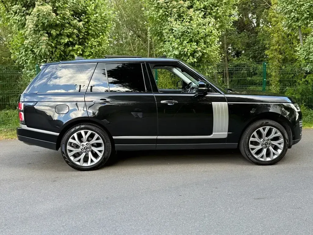 Used Land Rover Range Rover Autobiography 275 HP (202 kW) 2020 Black SUV