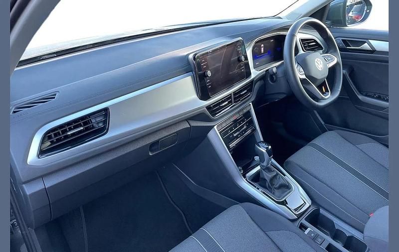 Used VW T-Roc Match 150 HP (110 kW) 2024 Black SUV