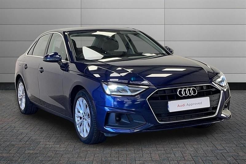 Used Audi A4 Comfort 150 HP (110 kW) 2022 Blue Sedan