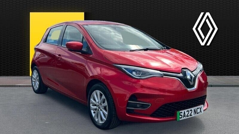 Red Used 2022 Renault Rapid Iconic Hatchback | £9,868 (Good price) - Image 1/4