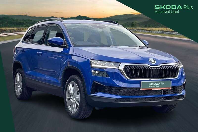 Blue Used 2025 Skoda Karoq SE Drive SUV | £24,236 (A bit pricey) - Image 1/2