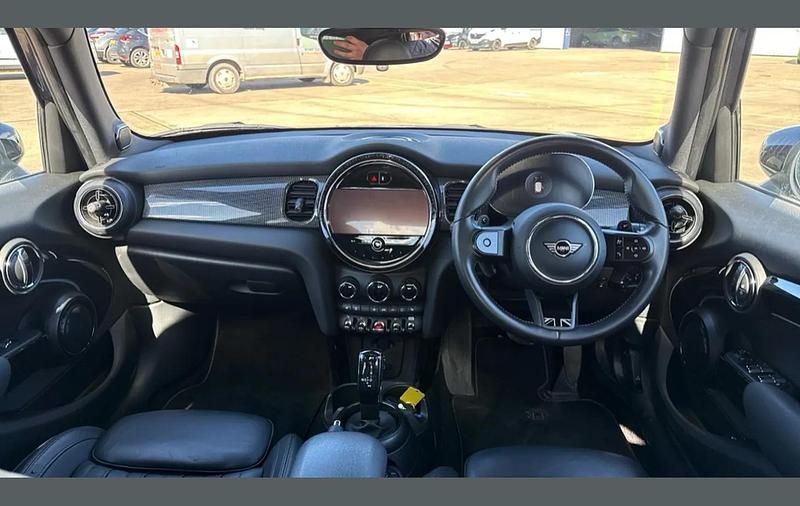 Used Mini Cooper S Exclusive 178 HP (130 kW) 2023 Enigmatic black metallic Hatchback