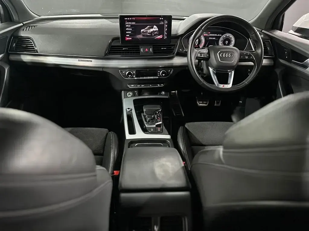 Used Audi Q5 S-Line 265 HP (194 kW) 2021 White SUV