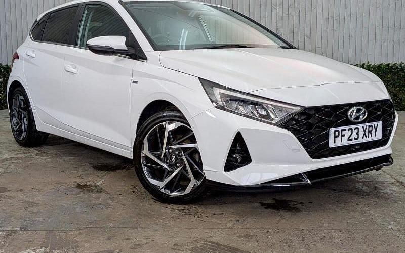 Used Hyundai i20 Premium 101 HP (74 kW) 2023 Hatchback