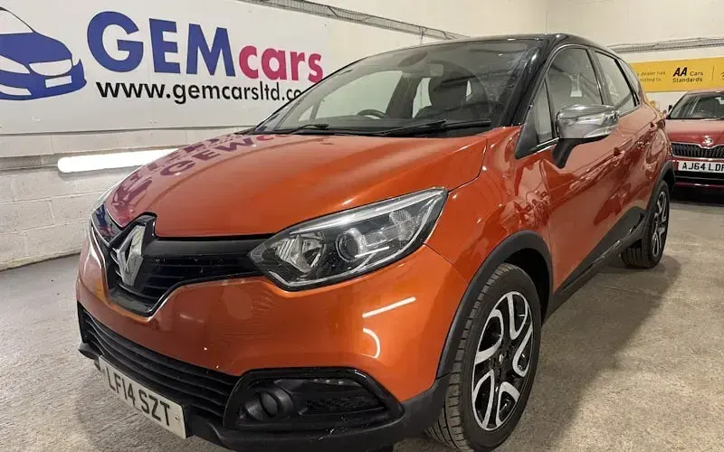 Used Renault Captur Dynamique 90 HP (66 kW) 2014 SUV