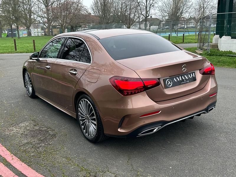Used Mercedes A180 AMG Line Premium Plus 136 HP (100 kW) 2023 Gold Sedan