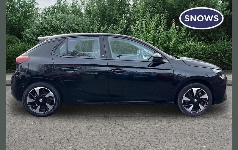 Used Vauxhall Corsa-e 100 kW (136 HP) 2021 Black Hatchback