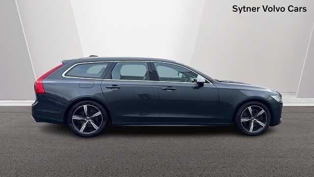 Used Volvo V90 R-Design 188 HP (138 kW) 2019 Estate