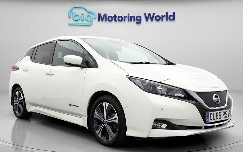 Used 2021 Nissan Leaf N-Connecta Hatchback | £8,300 (Good price) - Image 1/4
