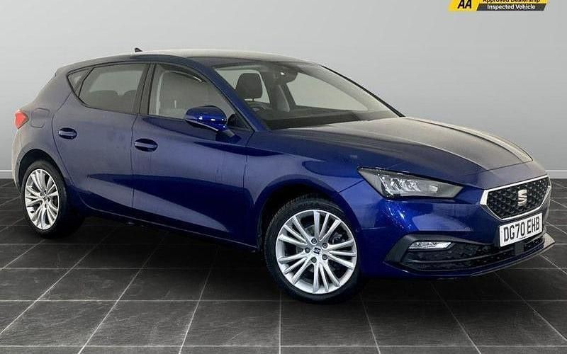 Used 2023 Seat Leon SE Dynamic Hatchback | £12,195 (Fair price) - Image 1/2