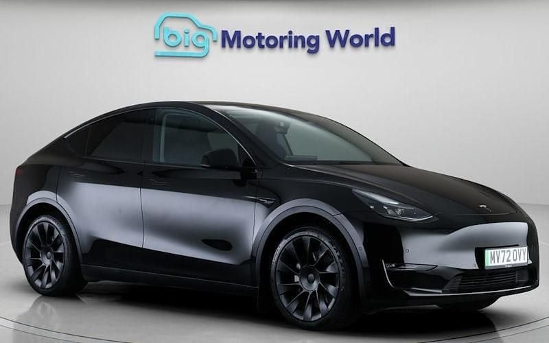 Used 2025 Tesla Model Y Long Range AWD SUV | £25,300 (Super price) - Image 1/4