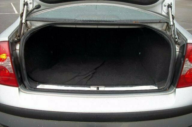 Used VW Passat 130 HP (95 kW) 2004 Sedan