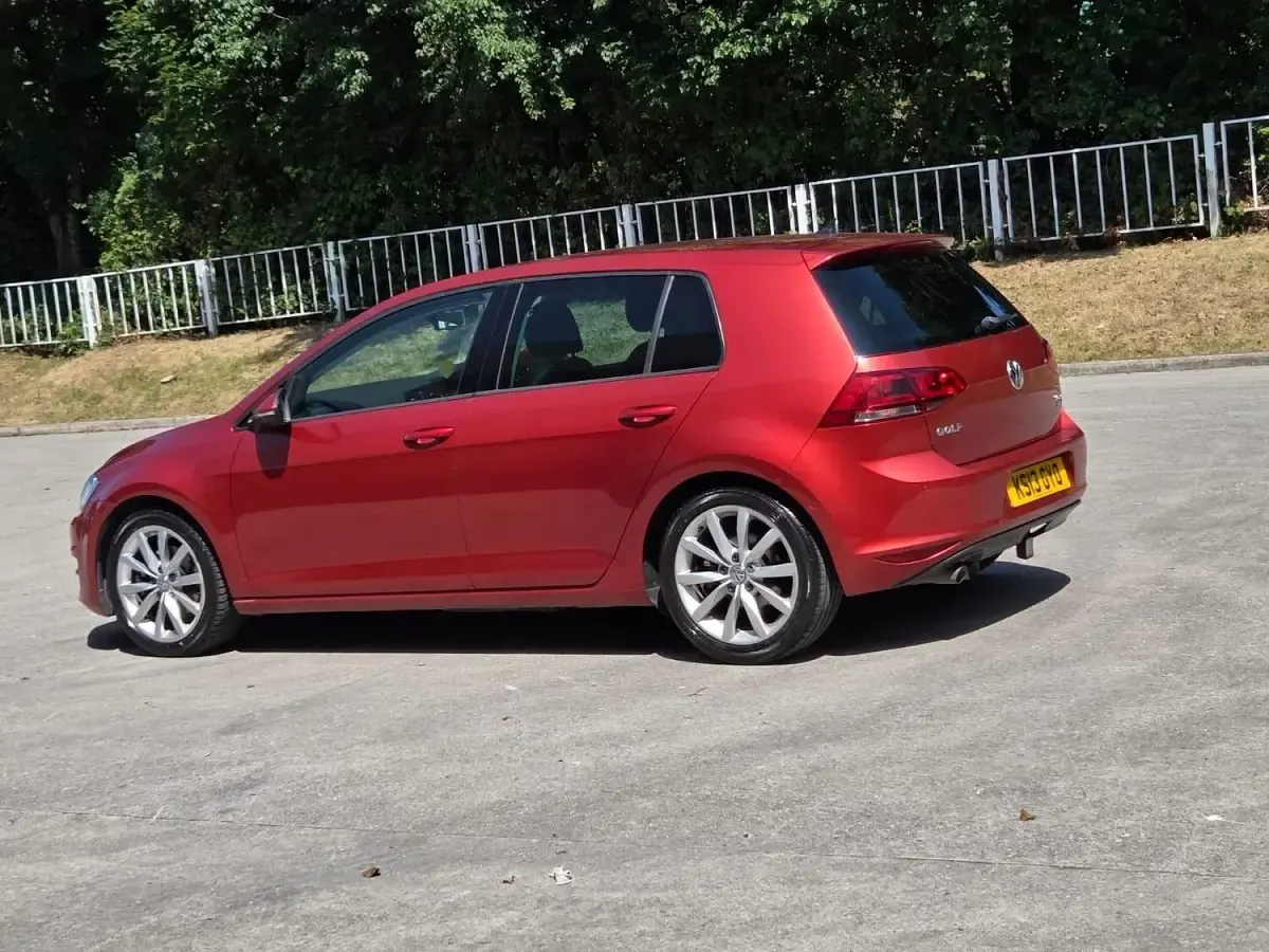Used VW Golf VII GT 2013 Red Hatchback