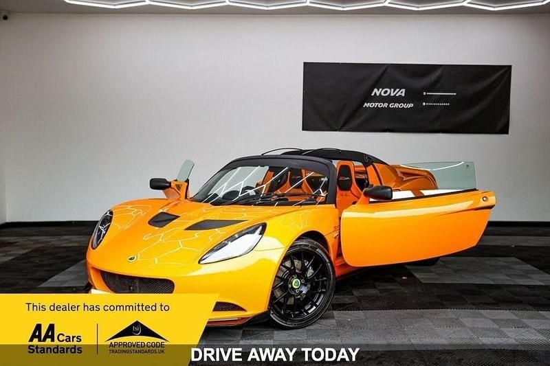 Used Lotus Elise 220 HP (161 kW) 2014 Orange Cabriolet