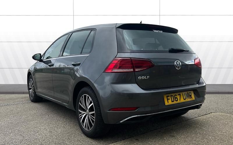 Used VW Golf VII SE 125 HP (91 kW) 2017 Grey Hatchback