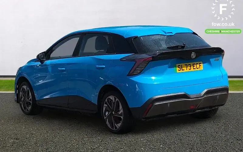 Used MG MG4 EV SE 150 kW (204 HP) 2023 Blue Hatchback