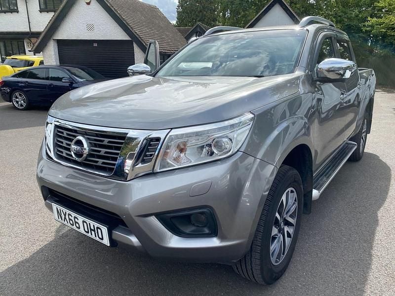 Grey Used 2016 Nissan Navara Tekna Pickup | £8,850 (Super price) - Image 1/4
