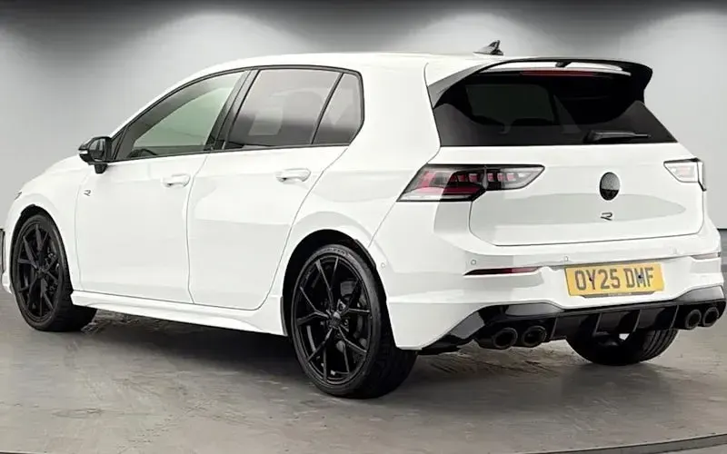 Used VW Golf VIII Black Edition 333 HP (244 kW) 2025 Pure white Hatchback