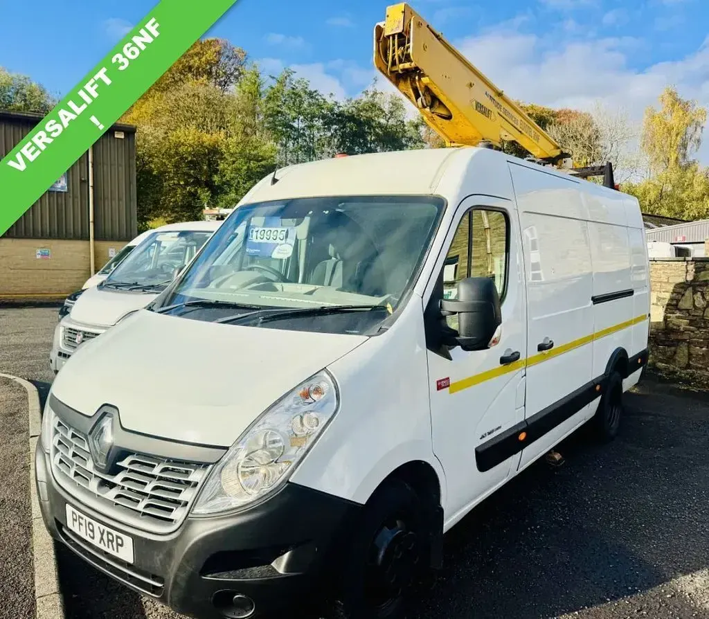 Used Renault Master 2019 White Sedan