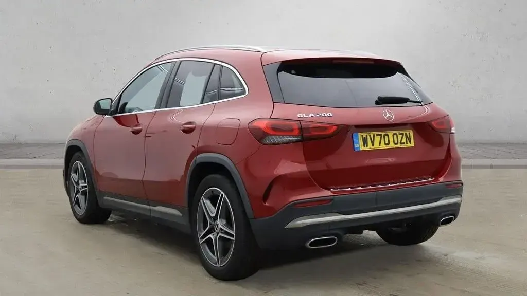 Used Mercedes GLA200 AMG line 163 HP (119 kW) 2020 Red SUV