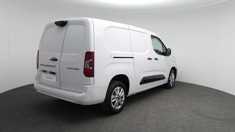 New Peugeot Partner 100 HP (73 kW) 2026 White MPV