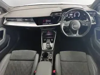 Used Audi A3 Comfort 150 HP (110 kW) 2021 White Sedan