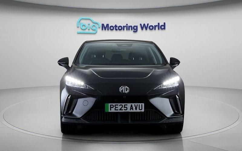 Used MG MG4 EV Trophy 150 kW (204 HP) 2025 Black Hatchback